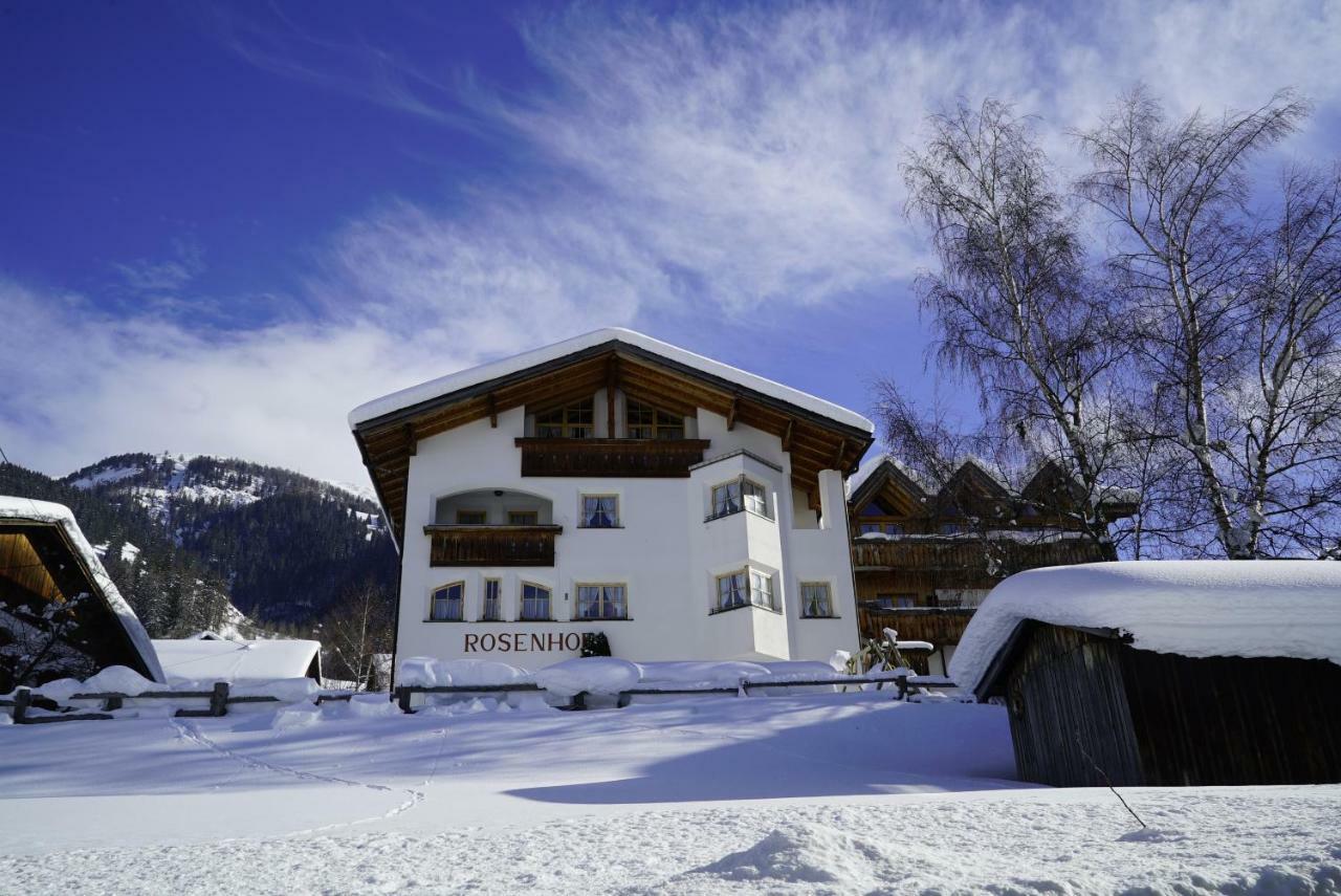 Rosenhof- Premium & Landhaus Apartments & Wellness & Erlebnisbauernhof Наудерс Экстерьер фото